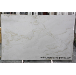 18440A - quartzite countertop